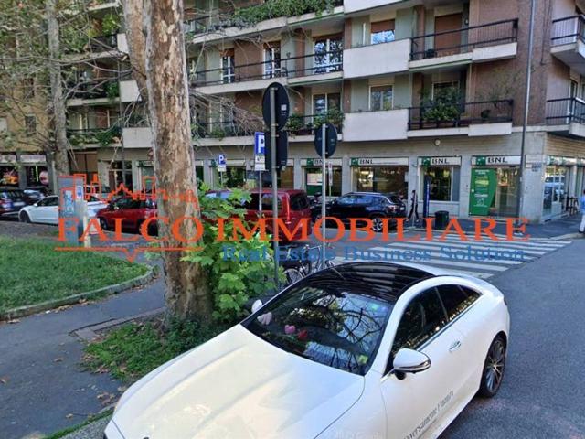 Negozio in affitto a Milano