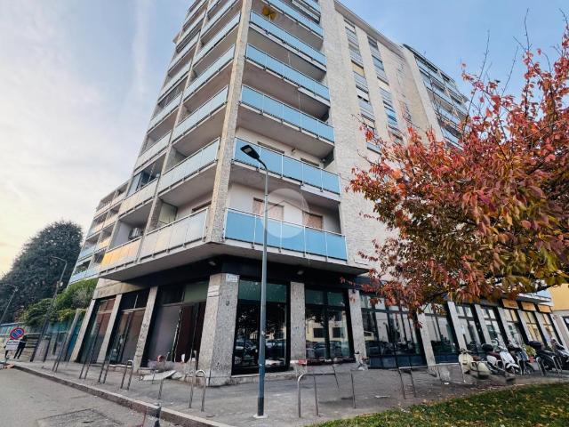 Negozio in affitto a Milano