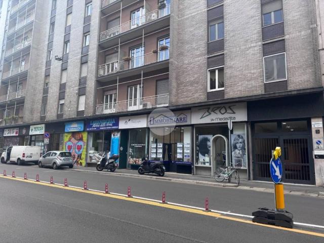 Negozio in affitto a Milano