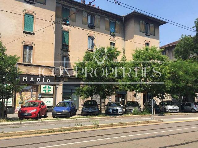 Negozio in affitto a Milano, Solari