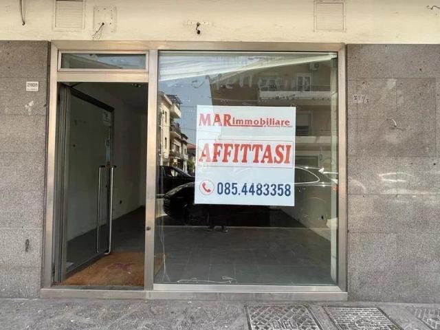 Negozio in affitto a Montesilvano