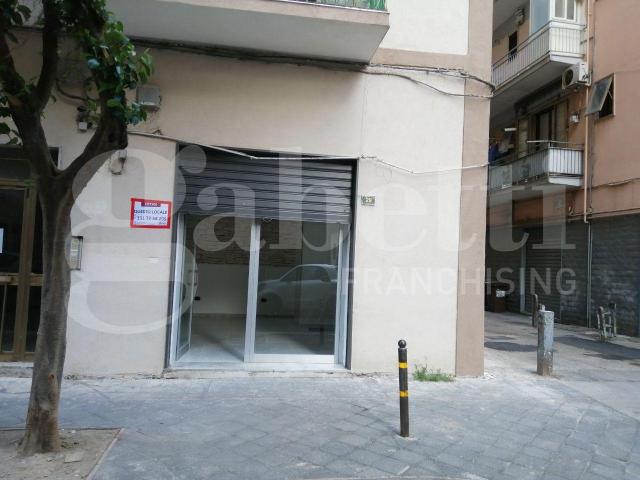 Negozio in affitto a Nocera Inferiore
