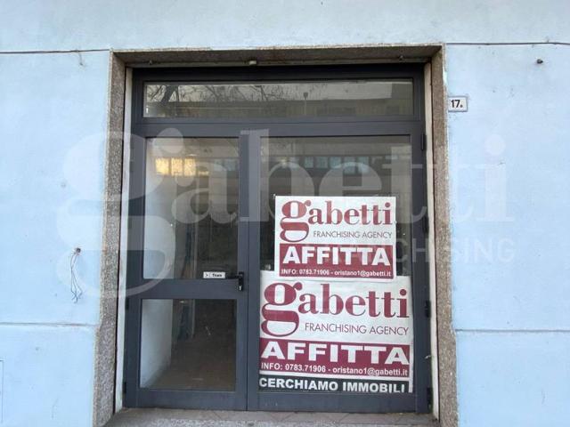 Negozio in affitto a Oristano