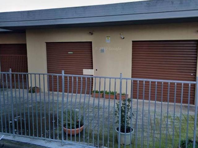 Negozio in affitto a Palermo