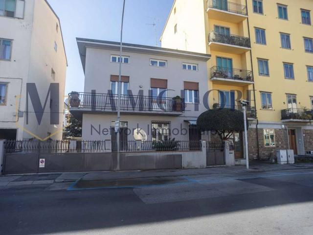 Ufficio in affitto a Prato