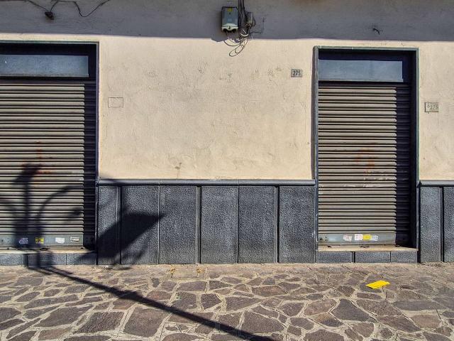 Negozio in affitto a Qualiano