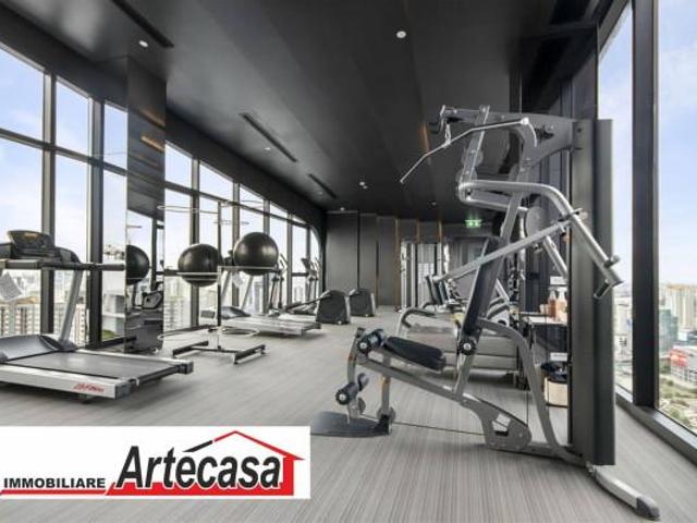 Negozio in affitto a Reggio Emilia
