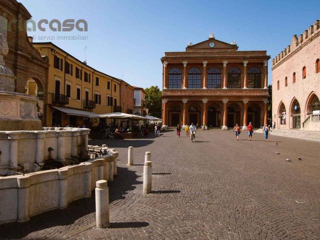Negozio in affitto a Rimini