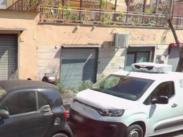Negozio in affitto a Roma