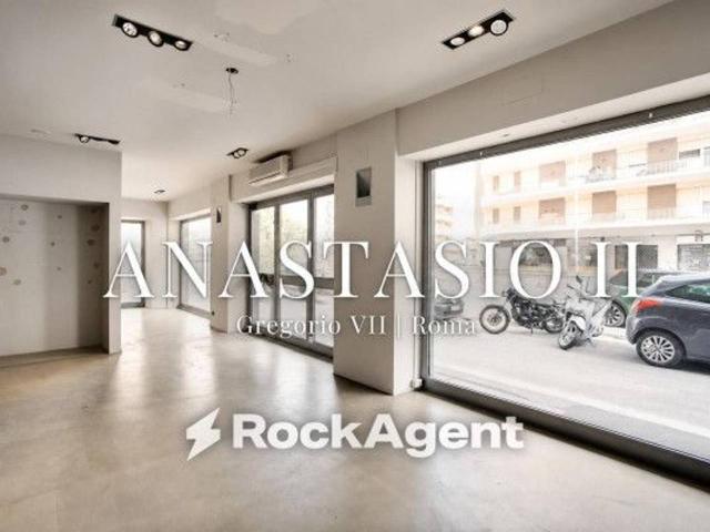 Negozio in affitto a Roma