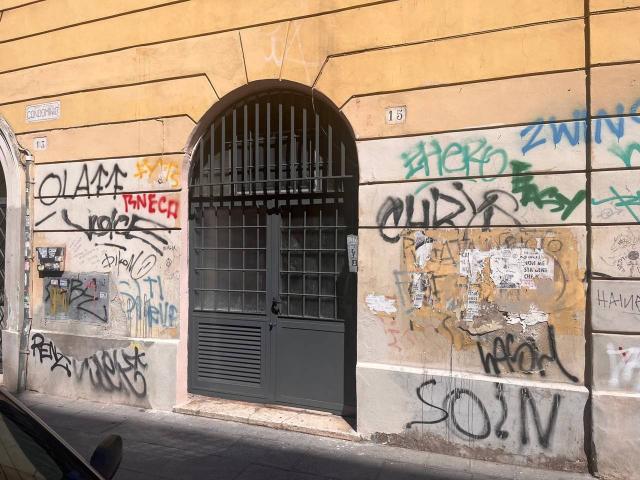 Negozio in affitto a Roma