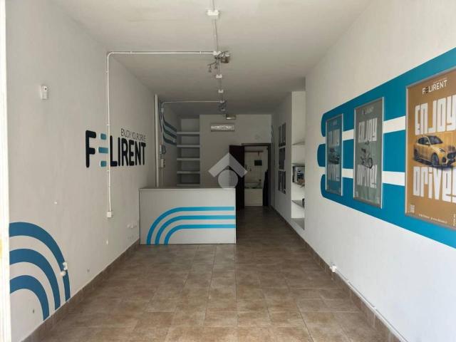 Negozio in affitto a Roma