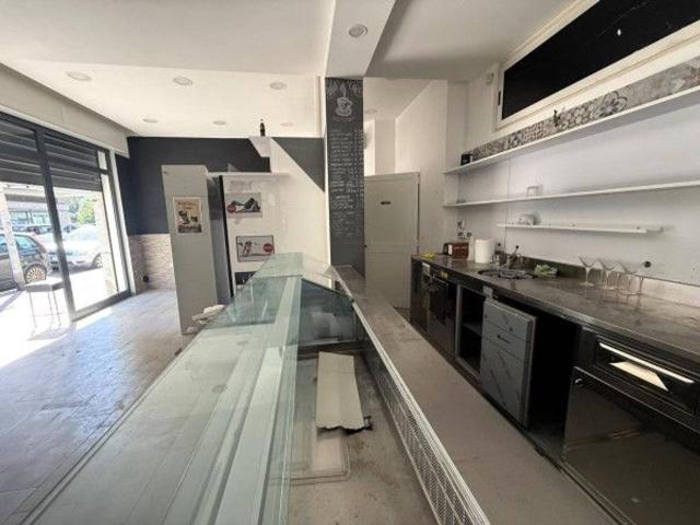 Negozio in affitto a Roma