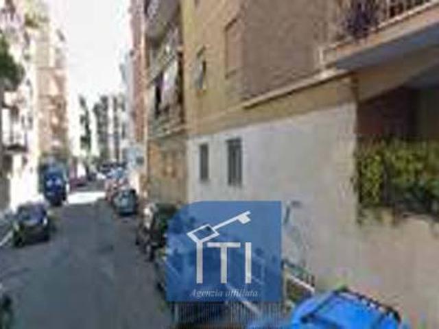 Negozio in affitto a Roma