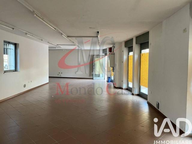 Negozio in affitto a Rovereto