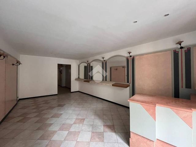 Negozio in affitto a Rovereto