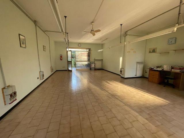 Negozio in affitto a San Marcello