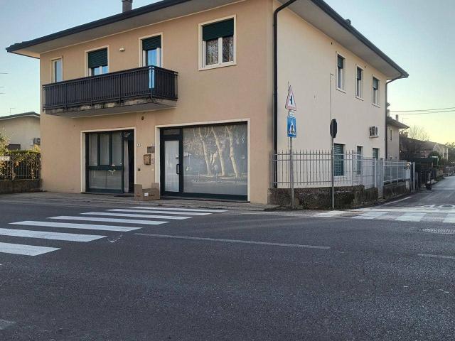 Negozio in affitto a Sarego