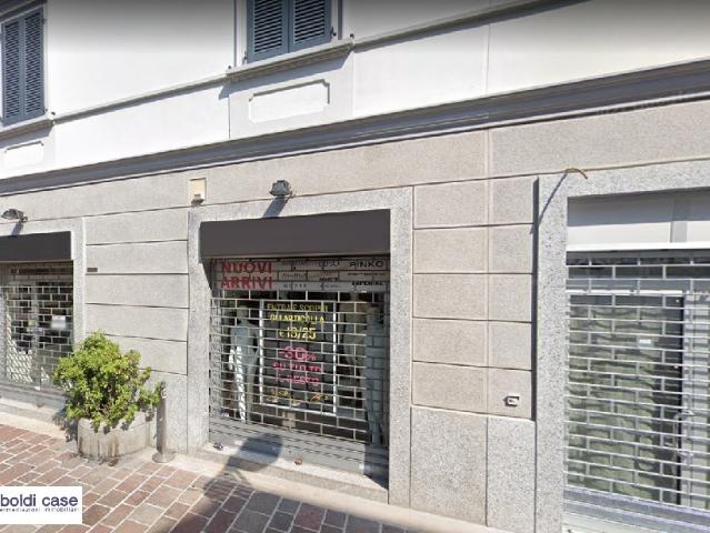 NEGOZIO in AFFITTO a SEREGNO