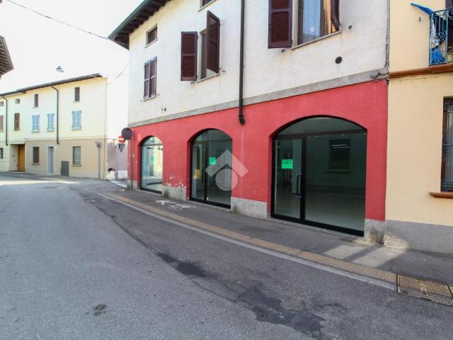 Negozio in affitto a Soresina