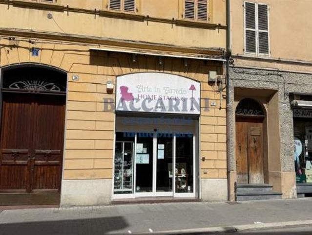 NEGOZIO IN CENTRO FAENZA CORSO GARIBALDI 38/B