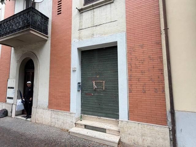 Negozio in vendita a Terni