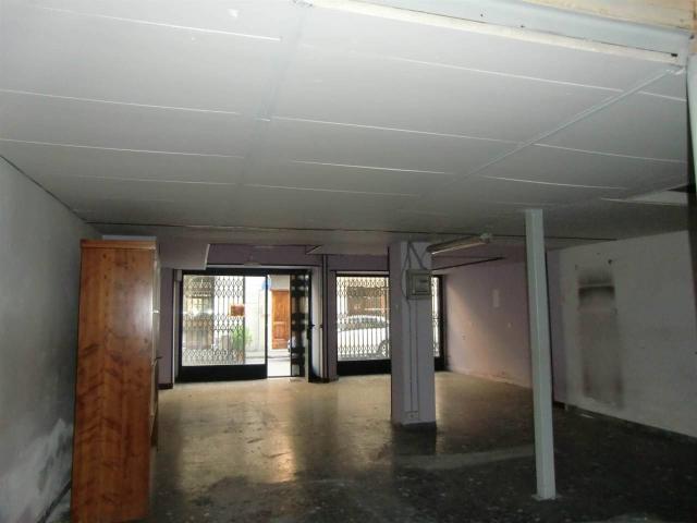 Negozio in vendita a Terranuova Bracciolini
