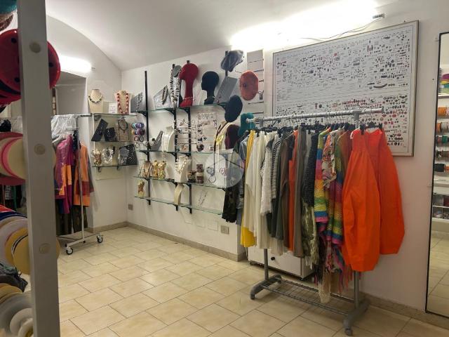 Negozio in vendita a Torino