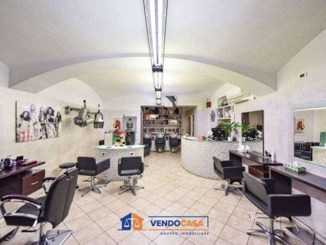Negozio in vendita a Torino