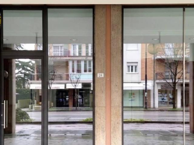 Negozio in vendita a Treviso