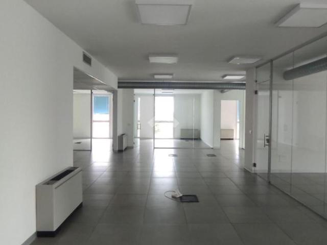Negozio in vendita a Trescore Balneario