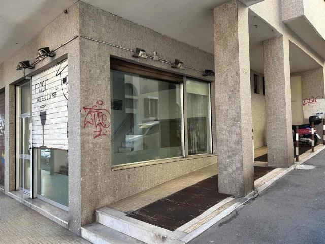 Negozio in vendita a Trieste