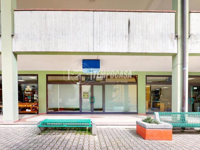 Negozio in vendita a Valsamoggia