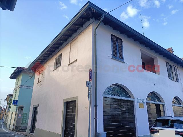 Negozio in vendita a Vaprio d'Adda