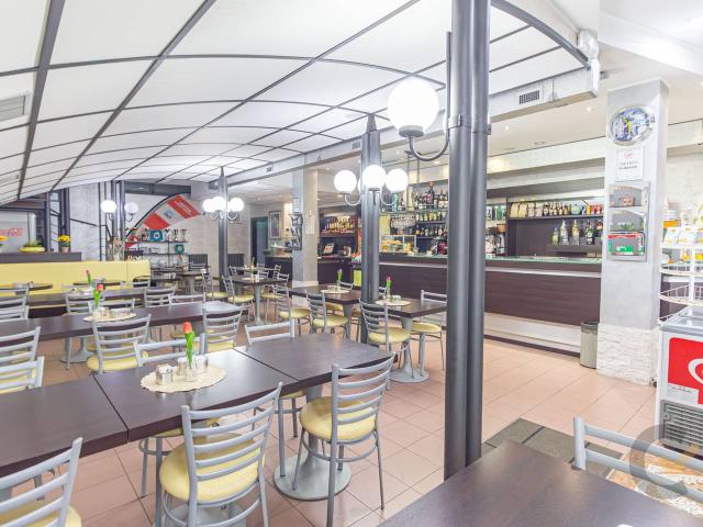 Negozio in vendita a Varese