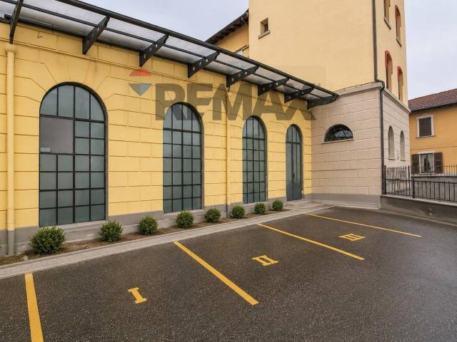 Negozio in vendita a Verbania