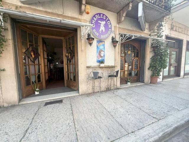 Negozio in vendita a Verona
