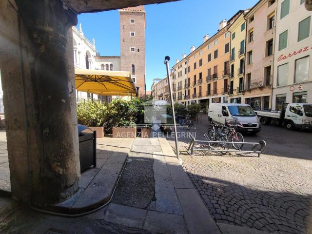 Negozio in vendita a Vicenza