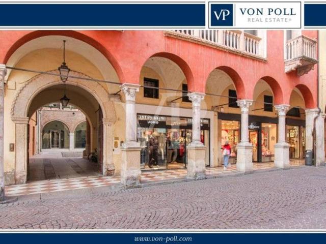 Negozio in vendita a Vicenza
