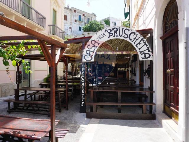 Negozio in vendita a Vieste