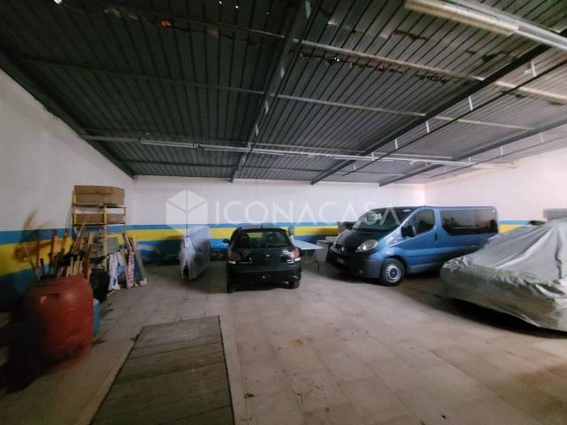 Negozio in vendita a Vieste