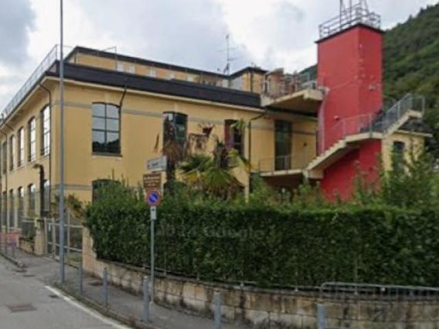 Negozio in vendita a Villanuova Sul Clisi