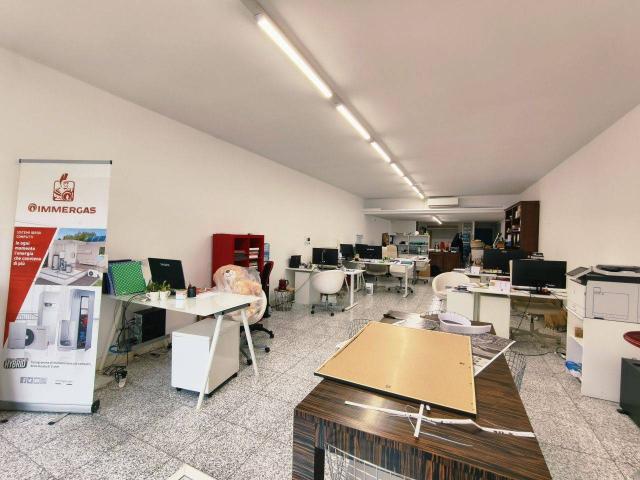 Negozio in vendita a Abano Terme