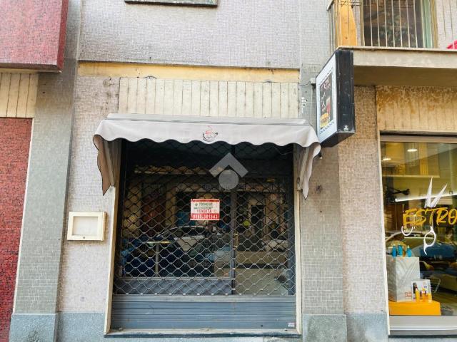 Negozio in vendita a Aosta
