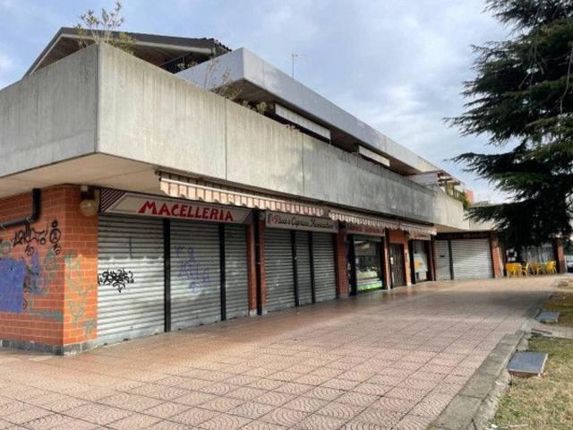 Negozio in vendita a Alpignano