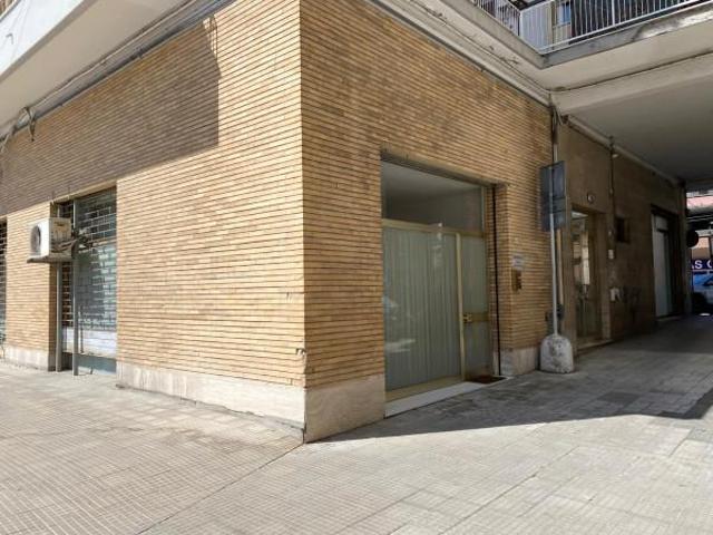 Negozio in vendita a Ancona