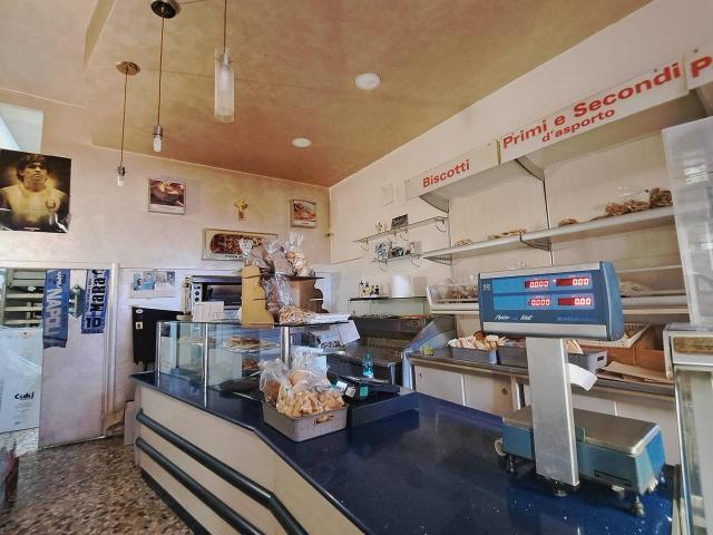 Negozio in vendita a Andria