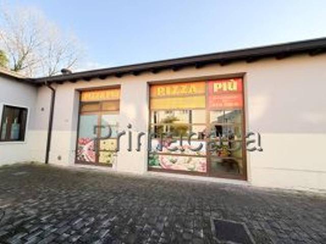 Negozio in vendita a Asola