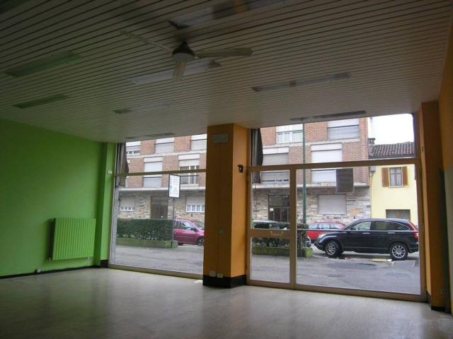 Negozio in vendita a Asti
