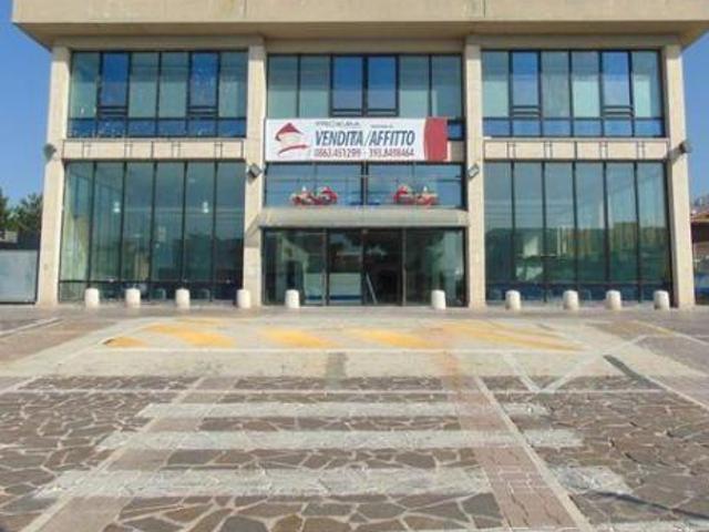Negozio in vendita a Avezzano